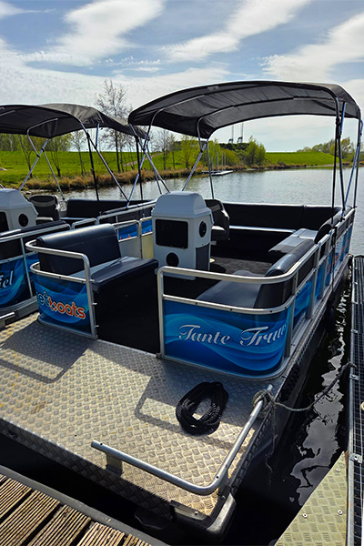 Tante-Truus-Loungeboot-BudgetBoats-Limburg